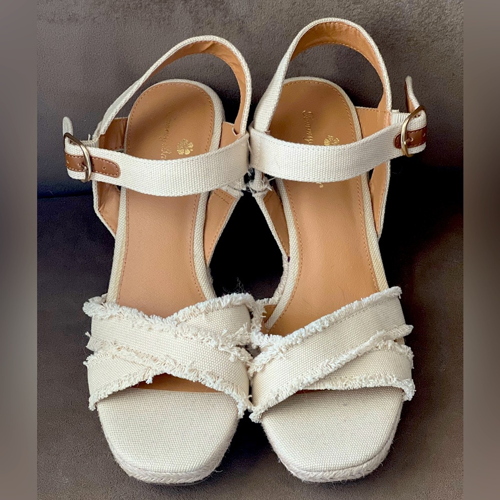 Women’s Wedge Sandals Tommy Bahama Size 8.5M Bethany Oatmeal